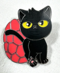 2023 DISNEY MARVEL MYSTERY PIN BLACK FLERKITTEN STANDING RED EGG - Picture 1 of 4