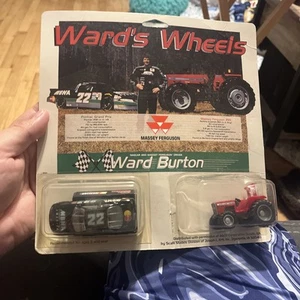 Ward’s Wheels Ward Burton NASCAR #22 MBNA + Massey Ferguson Tractor 1:64 - Picture 1 of 5
