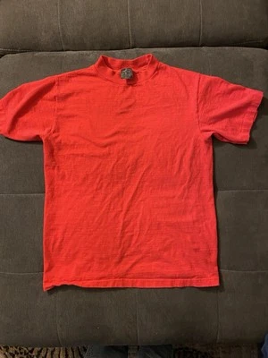 Camiseta en blanco roja yunque etiqueta negra/dorada vintage de los años 80 talla mediana estampado trasero Foto 1 de 4