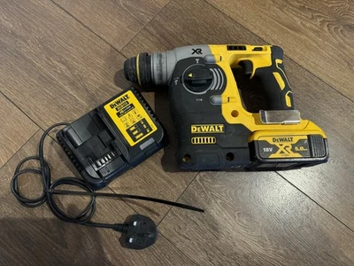 Dewalt DCH273N 18V XR Brushless SDS Rotary Hammer Drill 5Ah Battery and Charger - Image 1 of 4