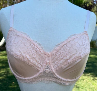 NWT-Amoena "Emma" peach #44833 Wire Pocketed Surgical Bra - Image 1 of 4