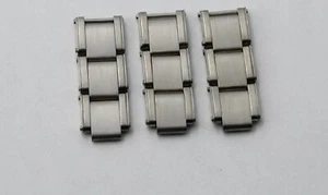 Genuine Rolex Expanding Links 7205 6635 11.2mm Riveted Part Brand New Unused - Picture 1 of 3