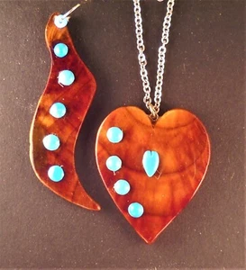 1 earing and 1 heart pendant. Genuine pine and turquoise. SS silver neck chain. - Picture 1 of 5
