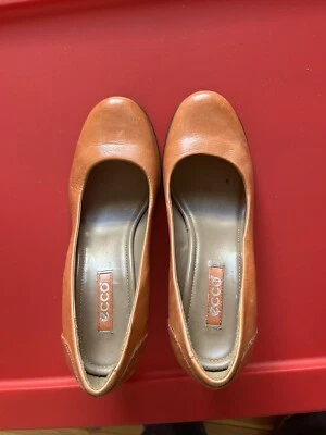 zapatos mujer ecco 37 tacones Foto 1 de 4