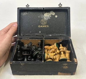 Vintage TSL Games 32 Chess Pieces ♟️ Original Box/case - Picture 1 of 20