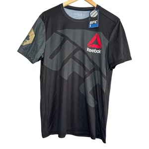 Reebok UFC Conor McGregor Black/Gold Fight Walkout T-Shirt NWT Men’s Medium - Picture 1 of 4
