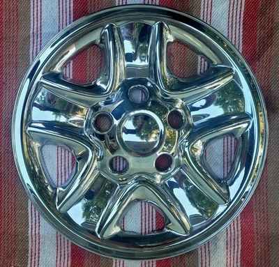 (1) Tapacubos cromados IMP-77 para Toyota Tundra 2007-2020 18" excelente estado Foto 1 de 3