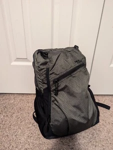 First Spear Comm Pack - Light Grey - 980 Cubic Inches - Excellent Condition - Picture 1 of 4