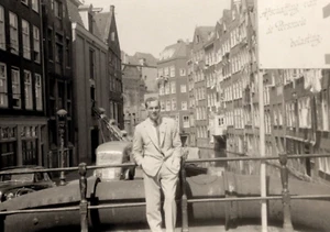 1950's photo Well Dressed Man posing at Amsterdam Canal VTG photo One of a Kind - Picture 1 of 3