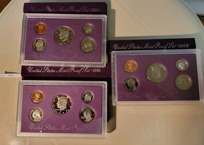 Lot 1991, 1992, 1993 United States Mint Proof Set With Govt Box Holder - Image 1 of 4