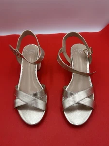 Größe 9M, Crown & Ivy Damen-Freizeitsandalen. - Bild 1 von 3