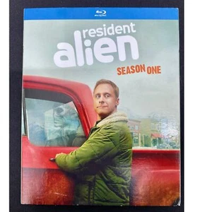 New Sealed Resident Alien Season One 1 Blu-Ray with Slipcover - Picture 1 of 9