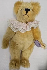Annette Funicello bear ~ jointed, Mohair- Lace Collar - Collection- Rare 1973 - Picture 1 of 13