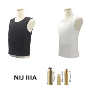 Gilet Body Armatura Antiproiettile e Antipugnalato Leggero Nascondibile Autodifesa - Foto 1 di 14