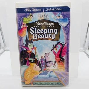 Sleeping Beauty VHS 1959 Animation Limited Edition Walt Disney Masterpiece - Foto 1 di 1