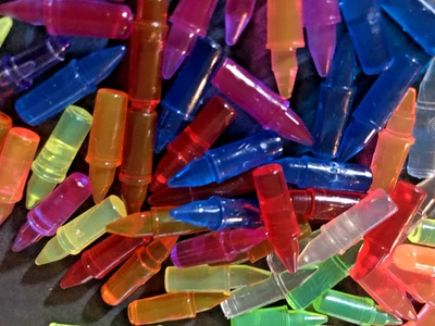 Modern Lite Brite pegs 200 multi colors 7/8 in. Power Flat screen - Image 1 of 3