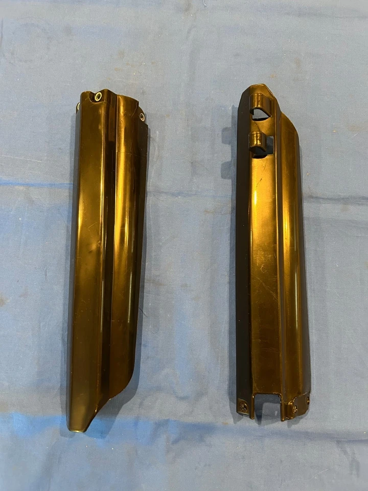 Juego de cubiertas de horquilla inferior Acerbis negras como nuevas para Yamaha WR250F y más Foto 1 de 1