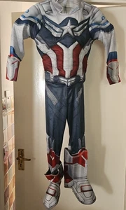 Marvel Captain America Size 3/4 years & Shield - Picture 1 of 3