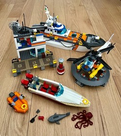 2017 Lego Town/City Coast Guard Headquarters Set #60167