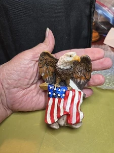 patriotische Adler Statue - Bild 1 von 8