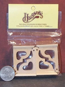 Dollhouse Miniature Victorian Eaves Brackets Set of 4  1:12  one inch scale F169 - Picture 1 of 3
