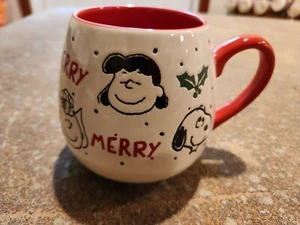 NEW 18oz Peanuts Coffee Mug Snoopy Sally Lucy Merry Christmas Mug Gibson - Picture 1 of 3