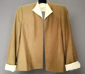 Amanda Smith Suit Jacket Women’s Large 18 Tan Cream Long Sleeve Office Work Zoom - Picture 1 of 18