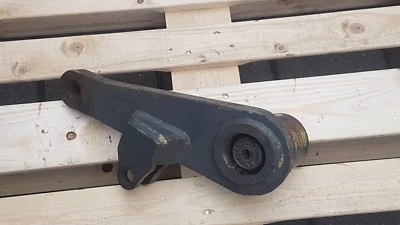 Hubarm rechts für Kraftheber ZF KR25 Fendt Favorit Hydraulik Hydraulikhubwerk - Bild 1 von 4