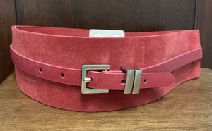 White House/Black Market Red Suede Fashion Belt SzXS/24 2.5”Wide Flex Band EUC - Picture 1 of 5