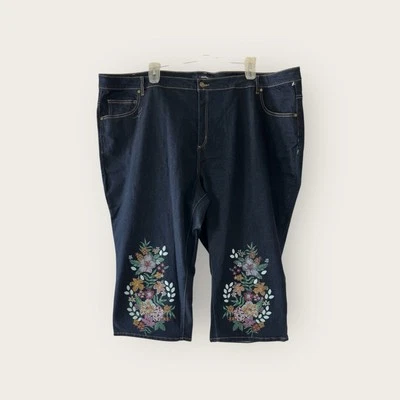 Jeans jeans 24/7 plus size 32W azul escuro stretch capri cropped floral - Imagem 1 de 4