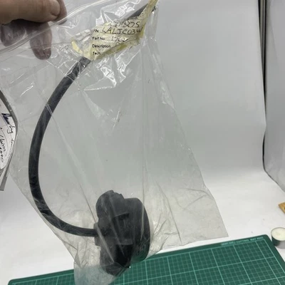 17620-K28-M21 Genuine Honda Fuel Tank Filler Cap CRF 110 125 NOS - Image 1 of 4