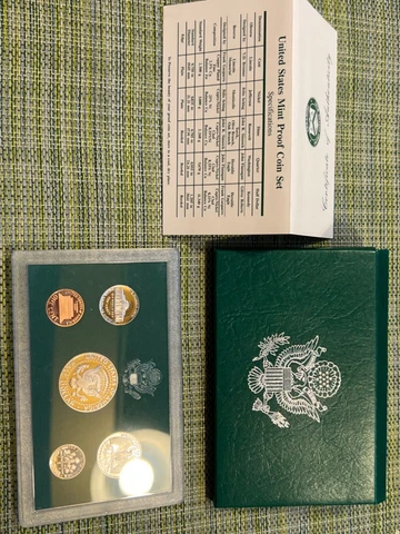 1994 U.S. Mint Proof Coin Set Cover