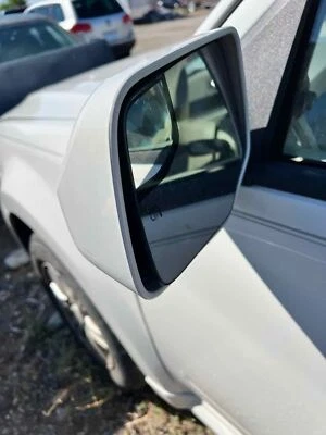 Used Air Cleaner Assembly fits: 2011 Mercury Mariner 3.0 Grade A - Image 1 of 4