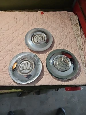 Cantidad 3 tapas centrales cromadas Buick Enclave 2011-2017 9597721 Foto 1 de 4