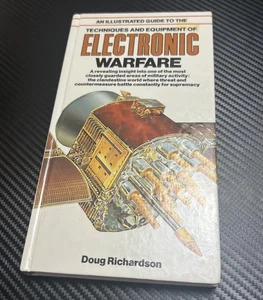 AN ILLUSTRATED GUIDE TO ELECTRONIC WARFARE By Doug Richardson - Hardcover - Picture 1 of 3