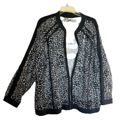 Cárdigan de malla con estampado animal cremallera frontal blanco y negro Avenue talla 22/24 Foto 1 de 4