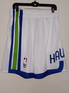 Mitchell & Ness NBA White Shorts Hawks 1970 Men's Size L - Picture 1 of 6