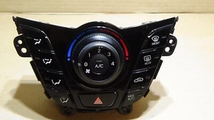 2011-2012 Hyundai Veloster AC Heater Climate Control Switch Glossy - Picture 1 of 10