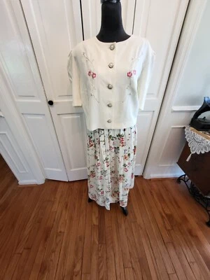 Vintage 90's White Floral Dress  Embroidery Pearls sz 20 Cottagecore Fairycore - Image 1 of 4