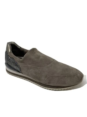 Johnston & Murphy Taupe & Gold Snake-Embossed Jody Suede Slip-On Sneaker SZ 9 - Image 1 of 4