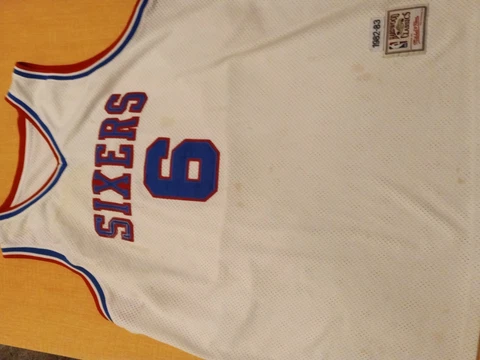 JULIUS ERVING 1982-83 NBA HARDWOOD CLASSICS MITCHELL NESS Sz 58 SIXERS JERSEY Cover