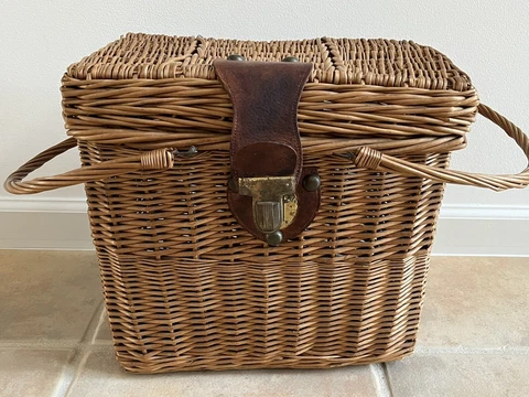 Vintage Wicker Picnic Basket w/ Leather Strap and Buckle Closure Cover