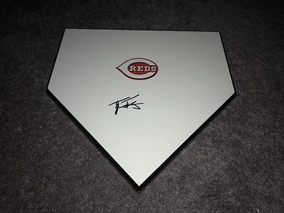 TAYLOR TRAMMELL HAND SIGNED CINCINNATI REDS LOGO BASEBALL HOME PLATE COA - Image 1 of 3