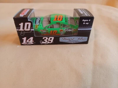 ACTION DANICA PATRICK #10 GODADDY.COM 2013 SS 限量版 1: 64 绿色 — 第 1/4 张图片