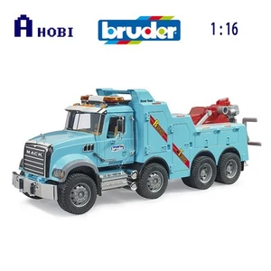 Camión de remolque de transporte pesado Bruder 1:16 Mack de granito con sonido y modelo ligero - Imagen 1 de 2