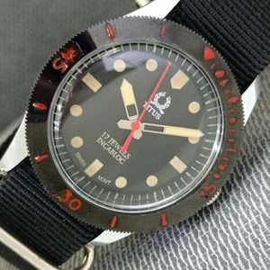 VINTAGE TITUS HANDAUFZUG SCHWEIZER HERREN DREHBARE LÜNETTE SCHWARZE FARBE UHR a2069-U - Bild 1 von 9