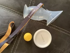 Medela Silicone Breast Milk Collector - Picture 1 of 1