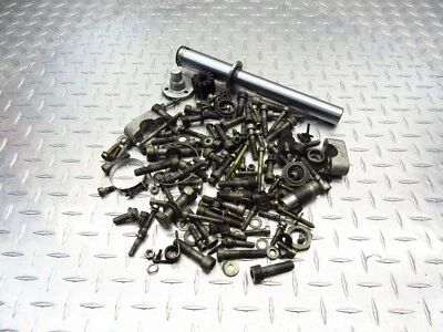 1987 85-90 BMW K75 K75C FERRAGENS DIVERSAS PARAFUSOS DE EIXO DIANTEIRO ARRUELAS CORPO DO FABRICANTE - Imagem 1 de 4