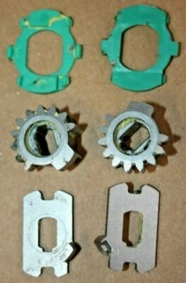 2 Ford Freestar Steering Column Ignition Switch /Lock Actuator key cylinder Gear - Image 1 of 4