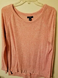 Gap Mujer Talla S Manga Larga Salmón Mármol 27 L 23 a través de la línea delantera del pecho bonito - Imagen 1 de 5
